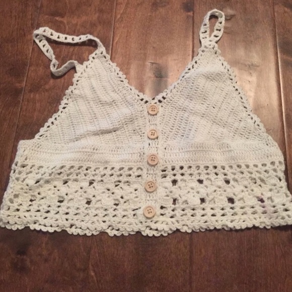 Urban Outfitters Tops - Crochet Crop Top 🌙